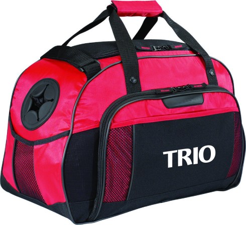 With this updated version of our popular Ultimate Sport Bag, getting to the gym never looked this good.