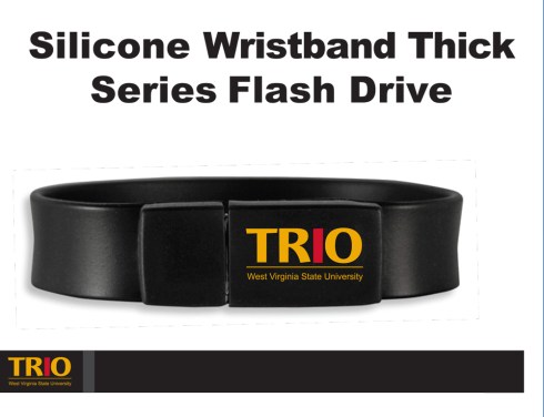 Two color imprint on clasp.